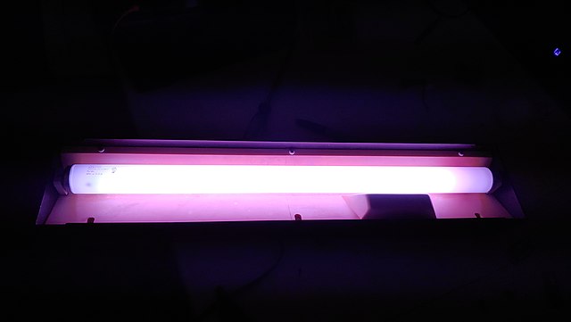 fmtc-lamp-fluorescente