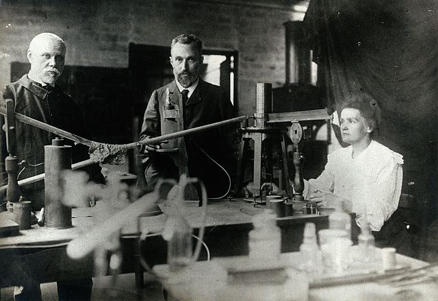 bemont, pierre e marie curie